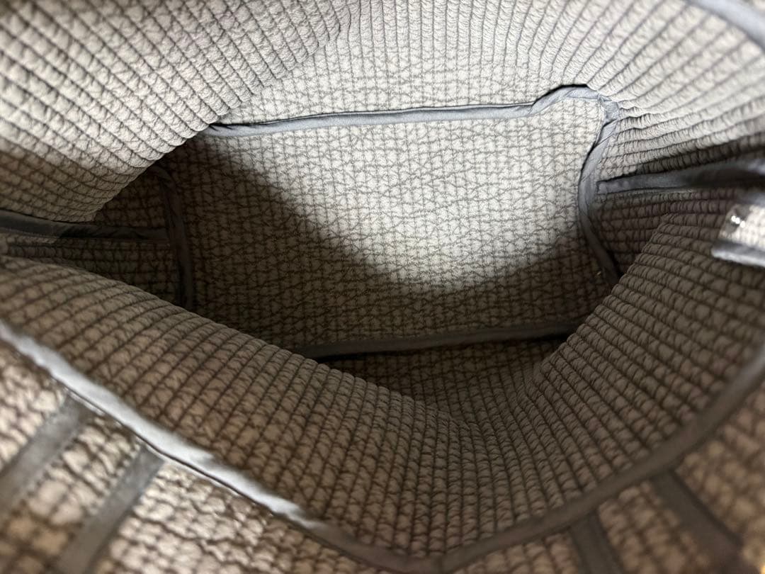 ピオヌンナル　JALコラボ　ヴィクトリア　ダークグレー