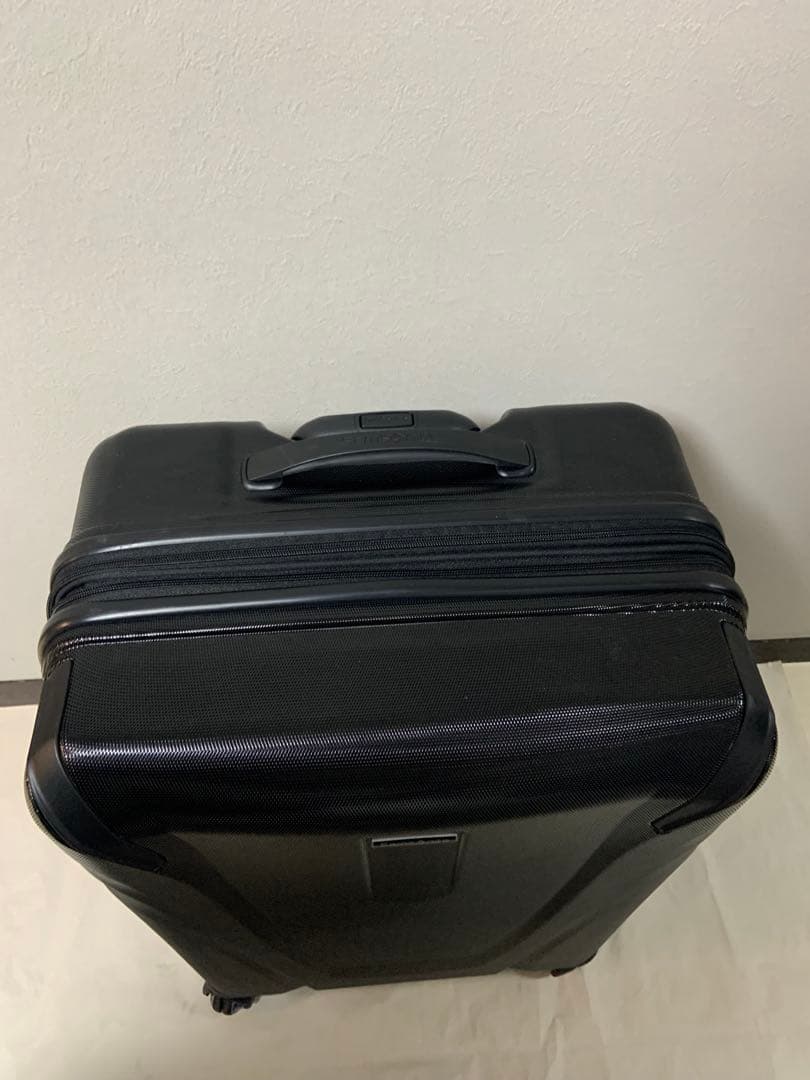 サムソナイト 大型 大容量 スーツケース 拡張機能付き TSAロック 二輪 黒