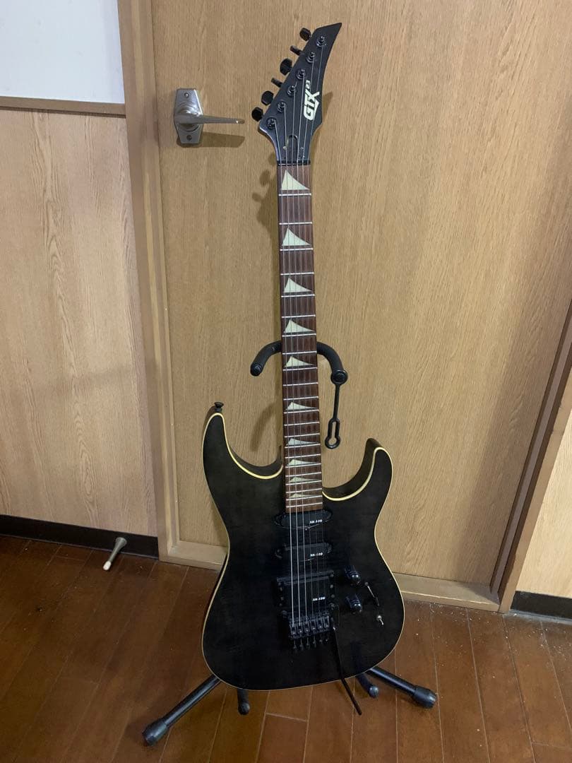 Kaman GTX 23 黒杢目