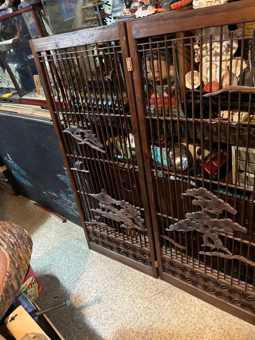 木製の彫刻障子、珍品障子、美しい障子、松の木や船、和室、衝立、風炉先 山水障子