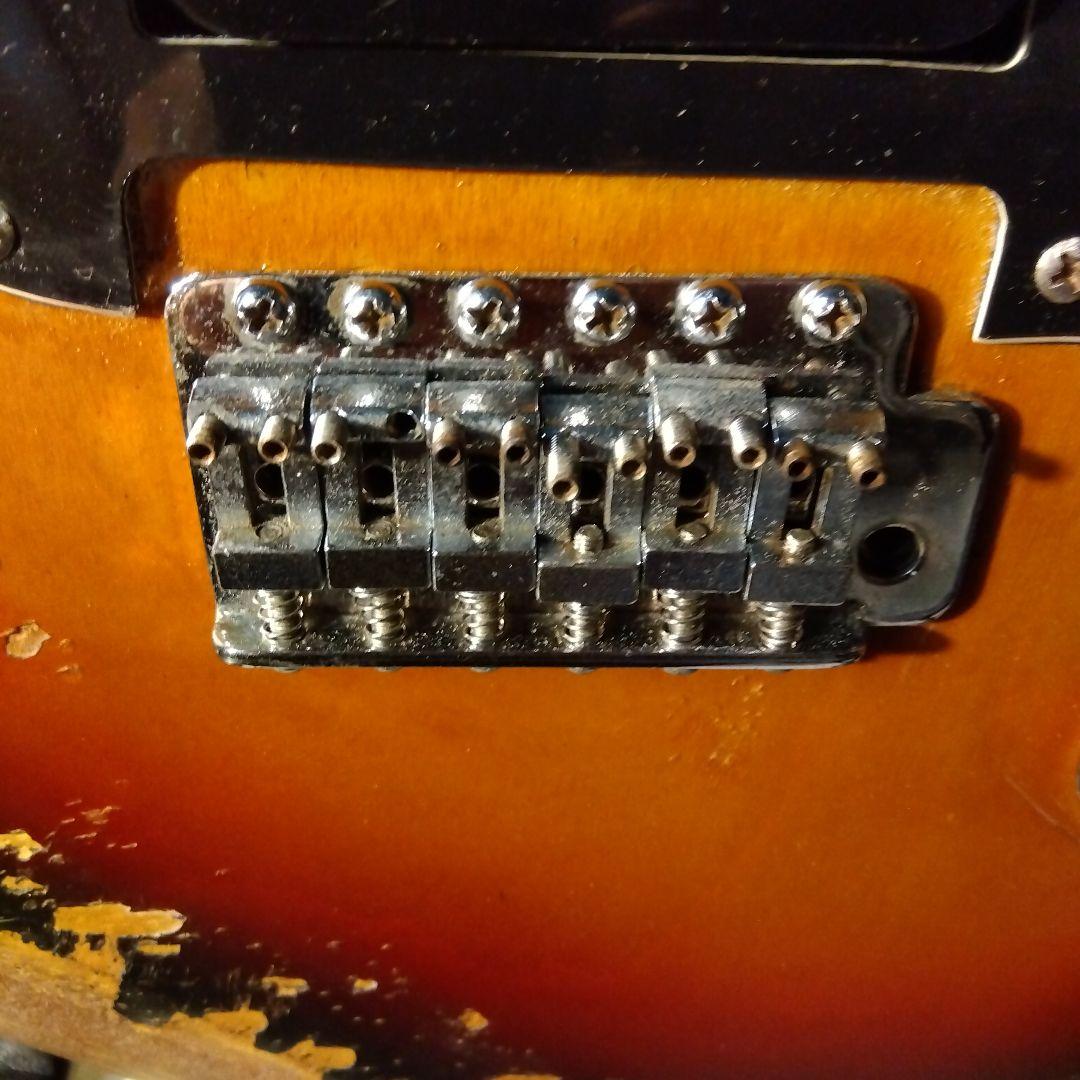 レリック、ストラトキャスター サンバースト！コンポーネントギター！