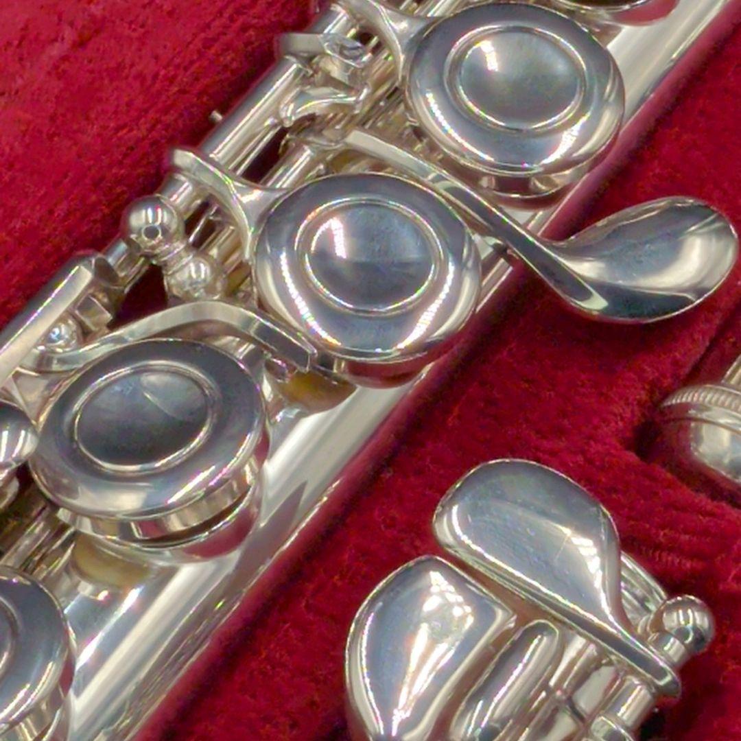 フルート　調整済　ヤマハ　YFL211S（Eメカ.銀メッキ仕様）　美品