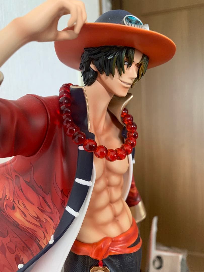 ONEPIECE エース 海外フィギュア