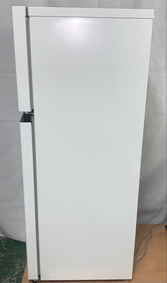 11h35. Hisense 120L 冷蔵庫 HR-B1202 2021年製