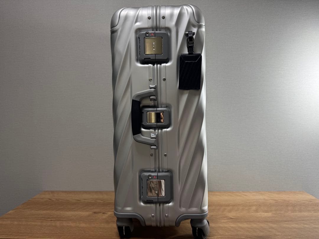 TUMI 19DEGREE ALUMINUM ショートトリップパッキングケース