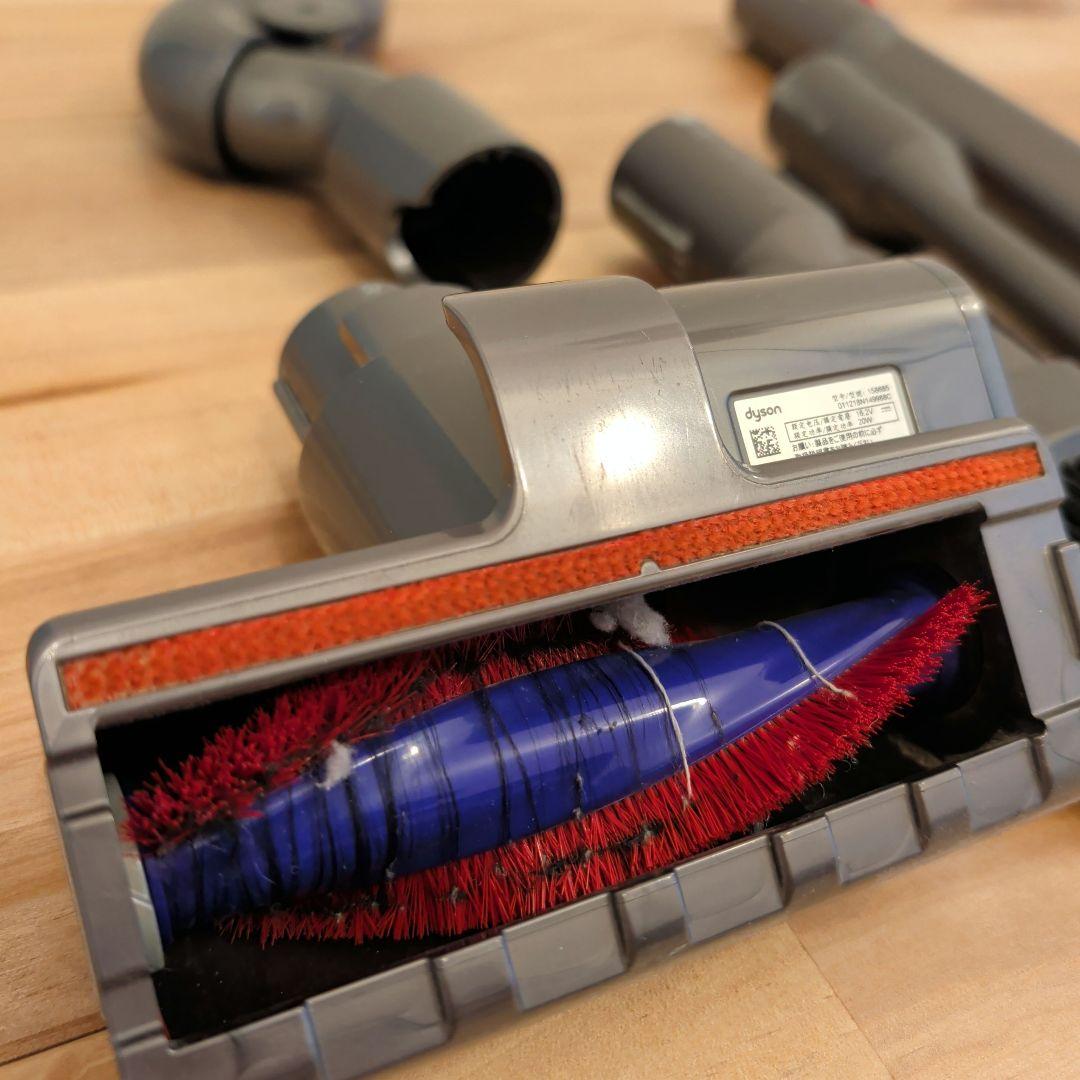 【バッテリー交換必要】ダイソン 掃除機（dyson V8 fluffy+）