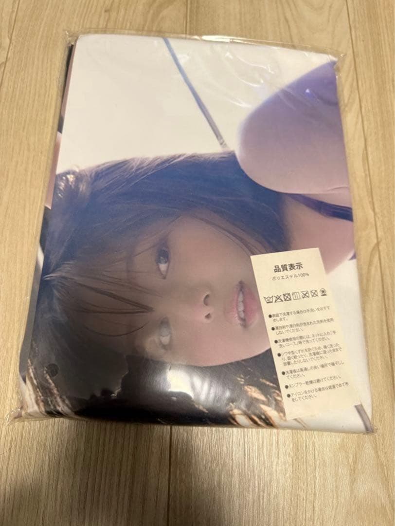 【つんちょ】　タペストリー5点