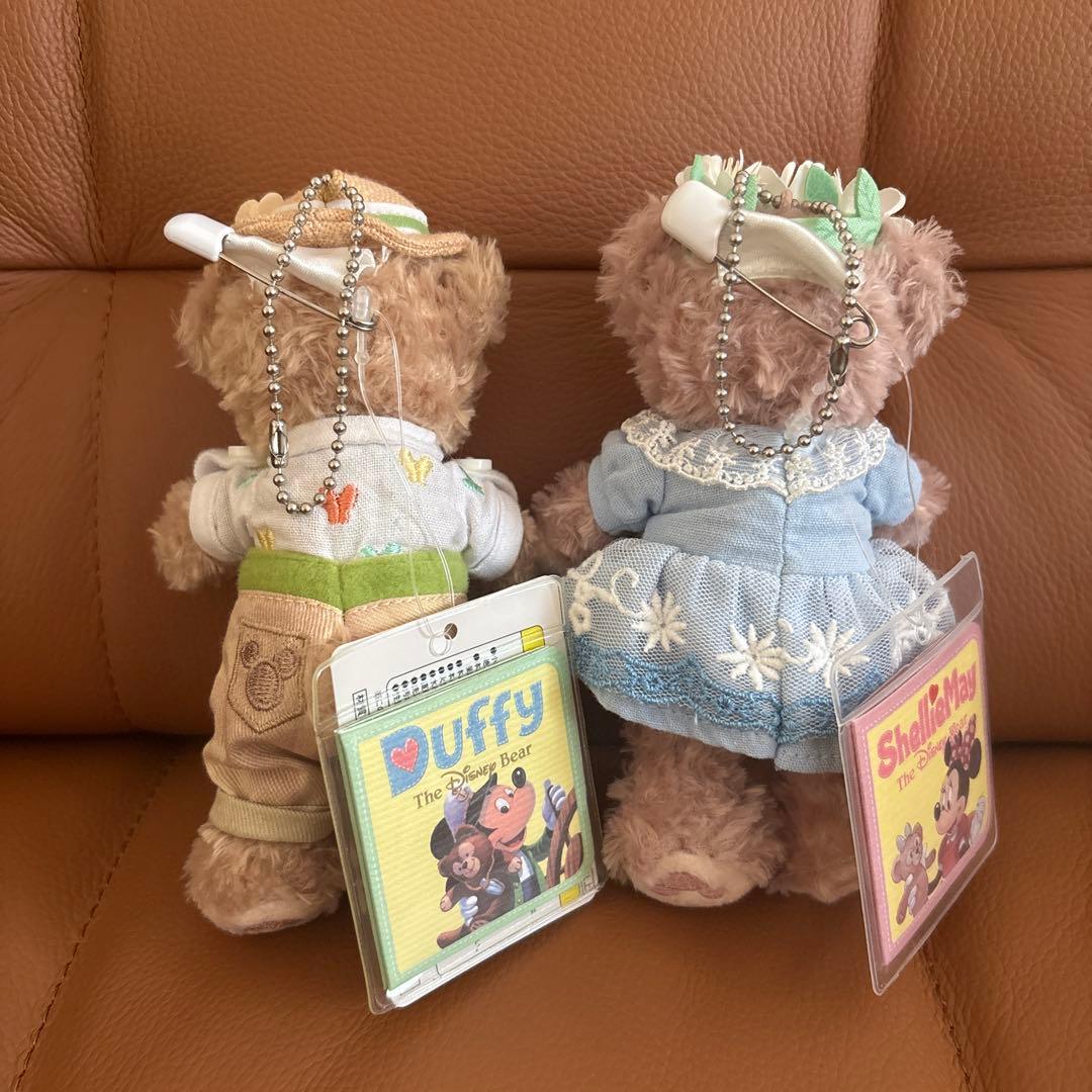 ダッフィー シェリーメイぬいぐるみバッジ スプリングインブルーム 新品 お顔厳選