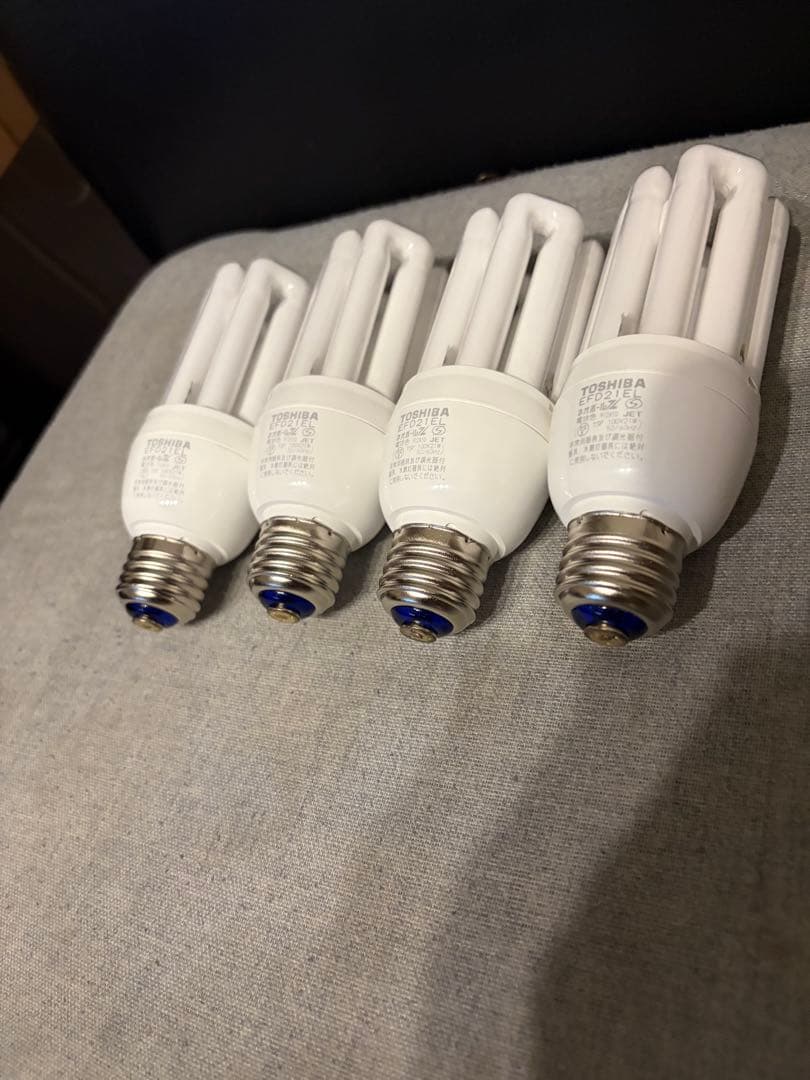 【新品 未使用】東芝 ネオボールZ (EFD21EL)4個セット