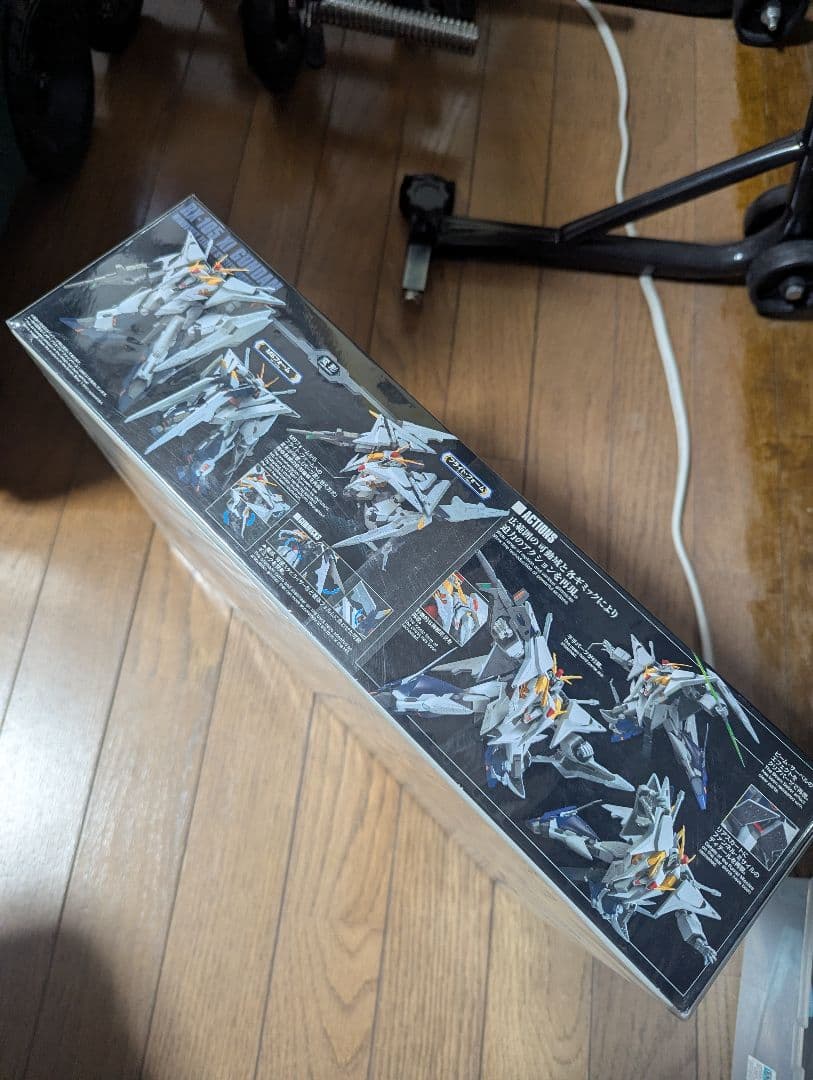 クスィーガンダム