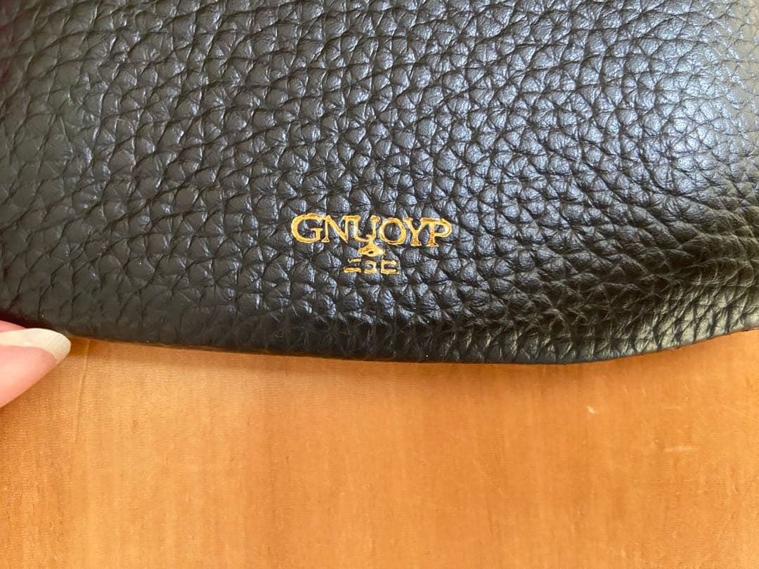 最終お値下げGNUOYP ニュピ 天溝コンパクトウォレット BLACK 野生鹿革