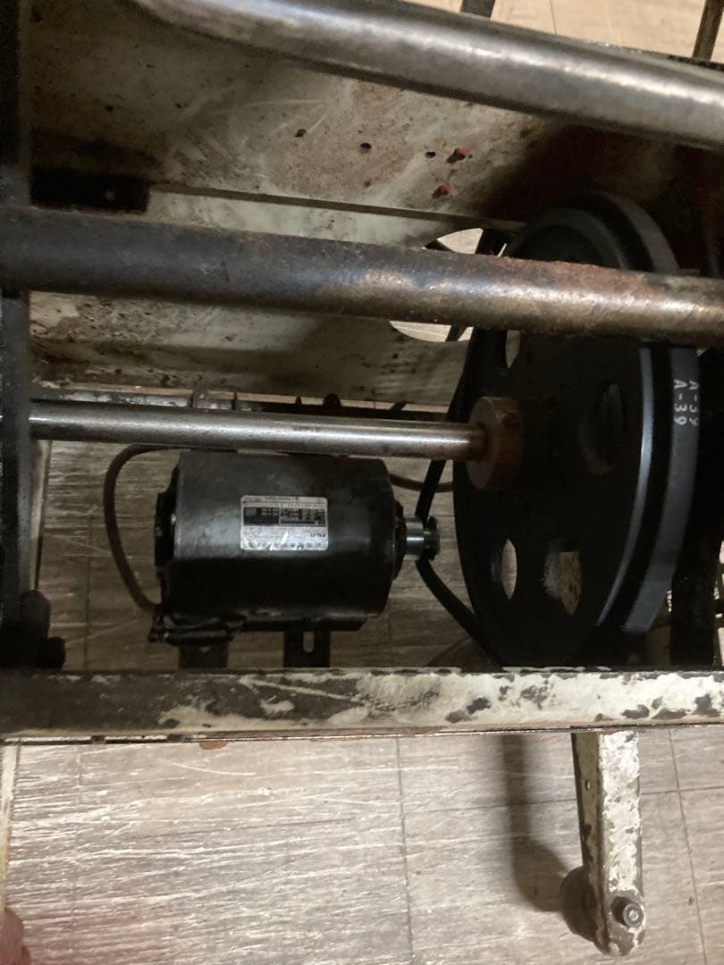 ＴＯＭ 自動紐掛機　瓶の掛紙