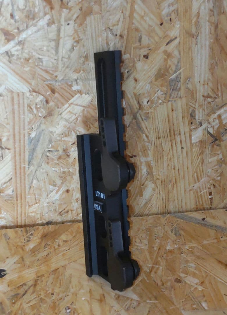 【新品、未使用品】LaRue Tactical マウントレール 5/8\"ライザー