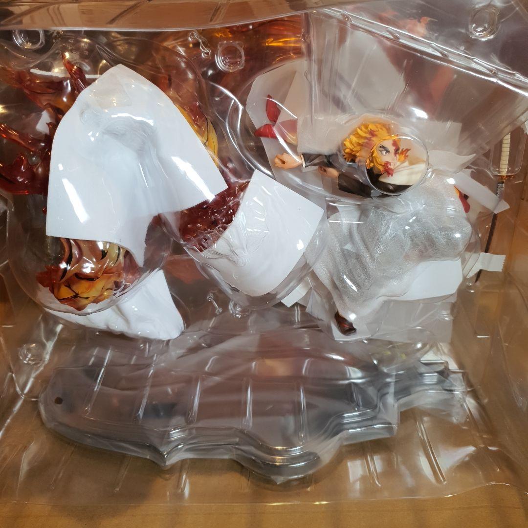 鬼滅の刃　煉獄杏寿郎　炎の呼吸　伍ノ型　炎虎　フィギュア　箱付き