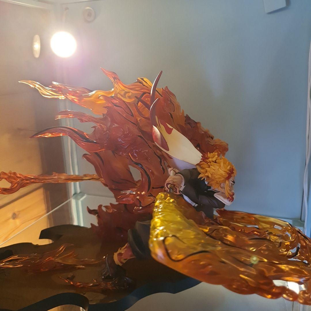 鬼滅の刃　煉獄杏寿郎　炎の呼吸　伍ノ型　炎虎　フィギュア　箱付き