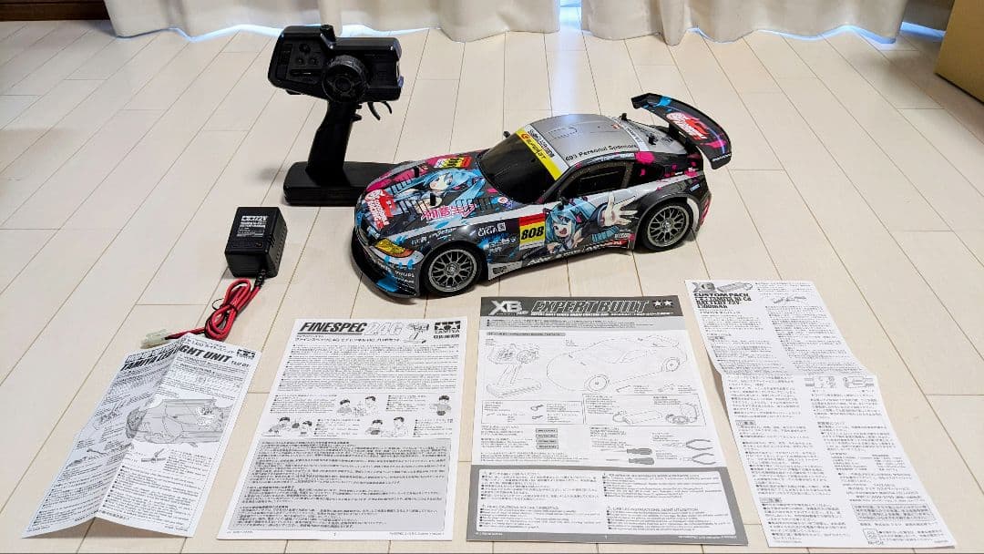 shinooka2004 【極美品】 初音ミク BMW Z4 XB1/10