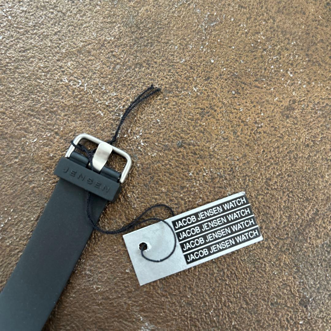【新品未使用】JACOB  腕時計　ラバー　ブラック