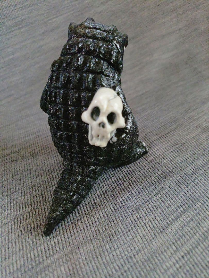 カゲマルデザイン　人喰いワニ　クロちゃん　ジャックペイントン氏塗装　ワンオフ