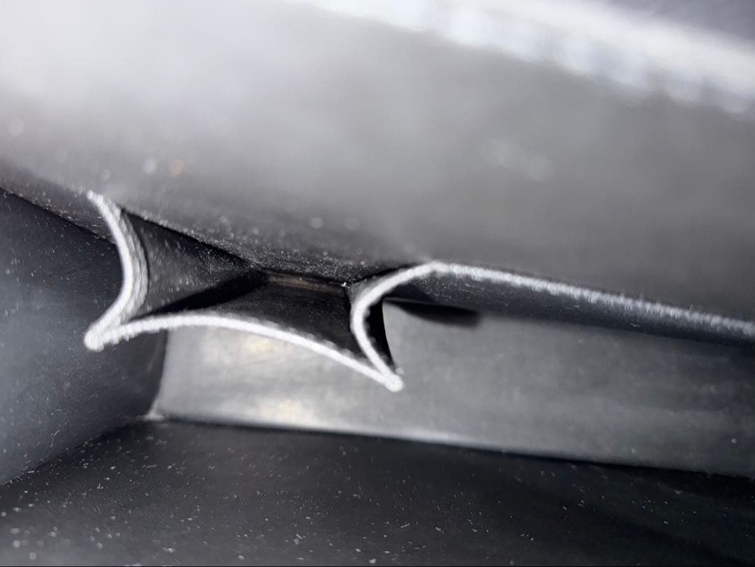 ルイヴィトン タイガ ポルトドキュマン ロザン アルドワーズ ブラック