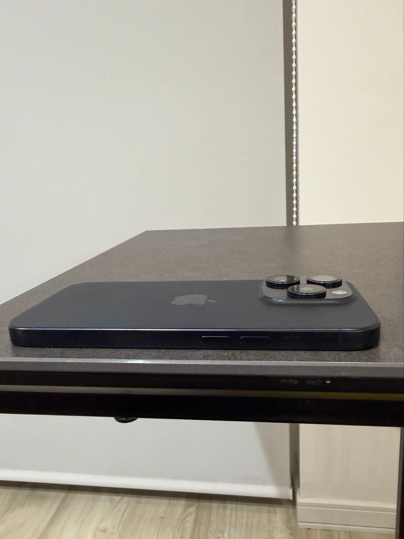 スマートフォン本体 Apple iPhone 15 Pro 256GB