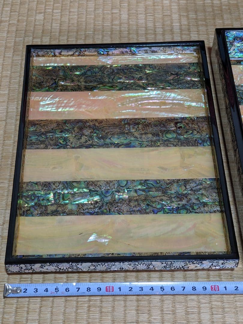 ♦木製 花唐草 蝶文様 極細密 螺鈿装飾細工 飾り箱 文箱 類品なし 一点物