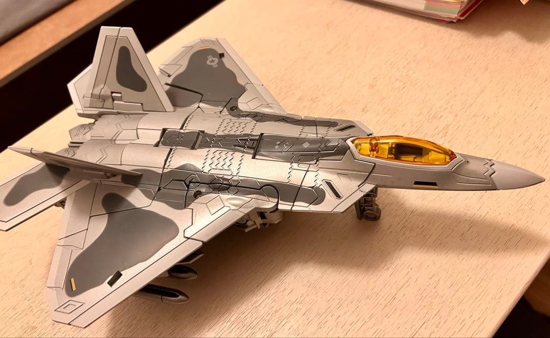 トランスフォーマー マスターピース拡大版　スタースクリーム