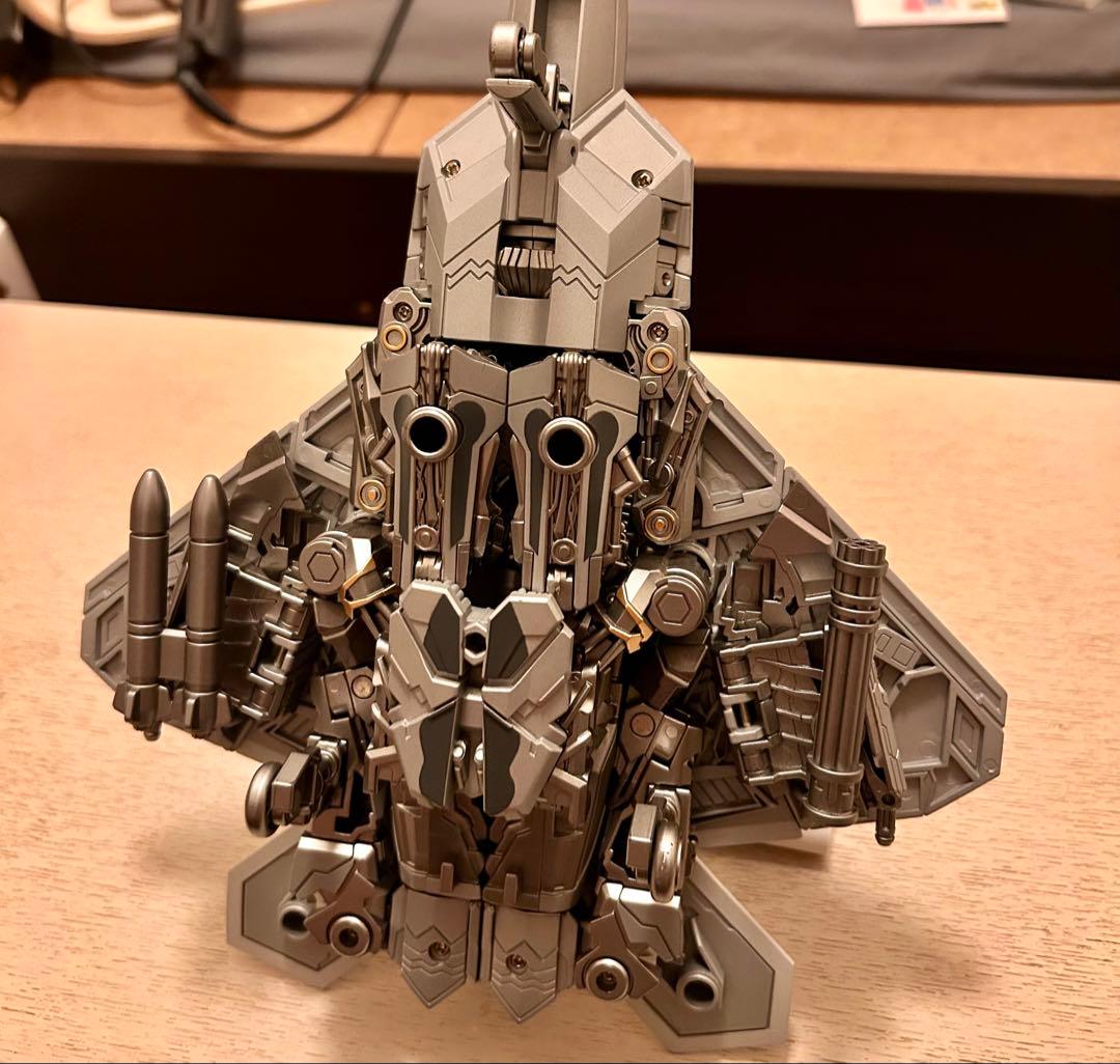 トランスフォーマー マスターピース拡大版　スタースクリーム