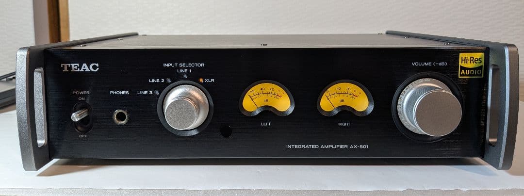 TEAC　AX- 501バランス入力装備プリメインアンプ、