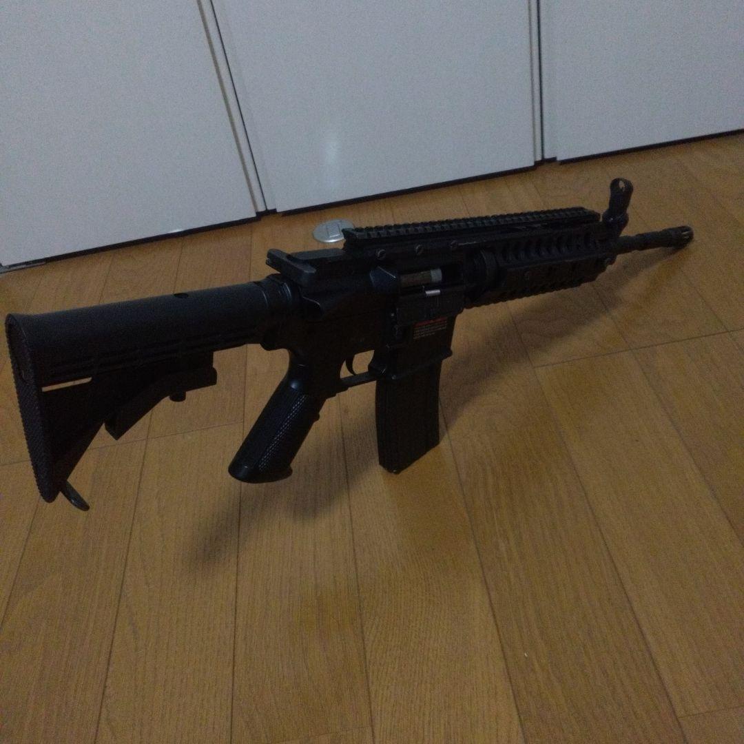 TOKYOマルイＭ4a1　マガジン付き