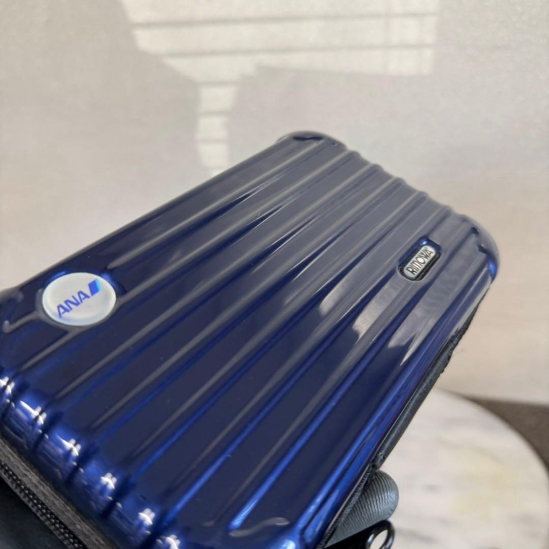 D97限定品✨ ANA RIMOWA ファーストクラスアメニティー ポーチ