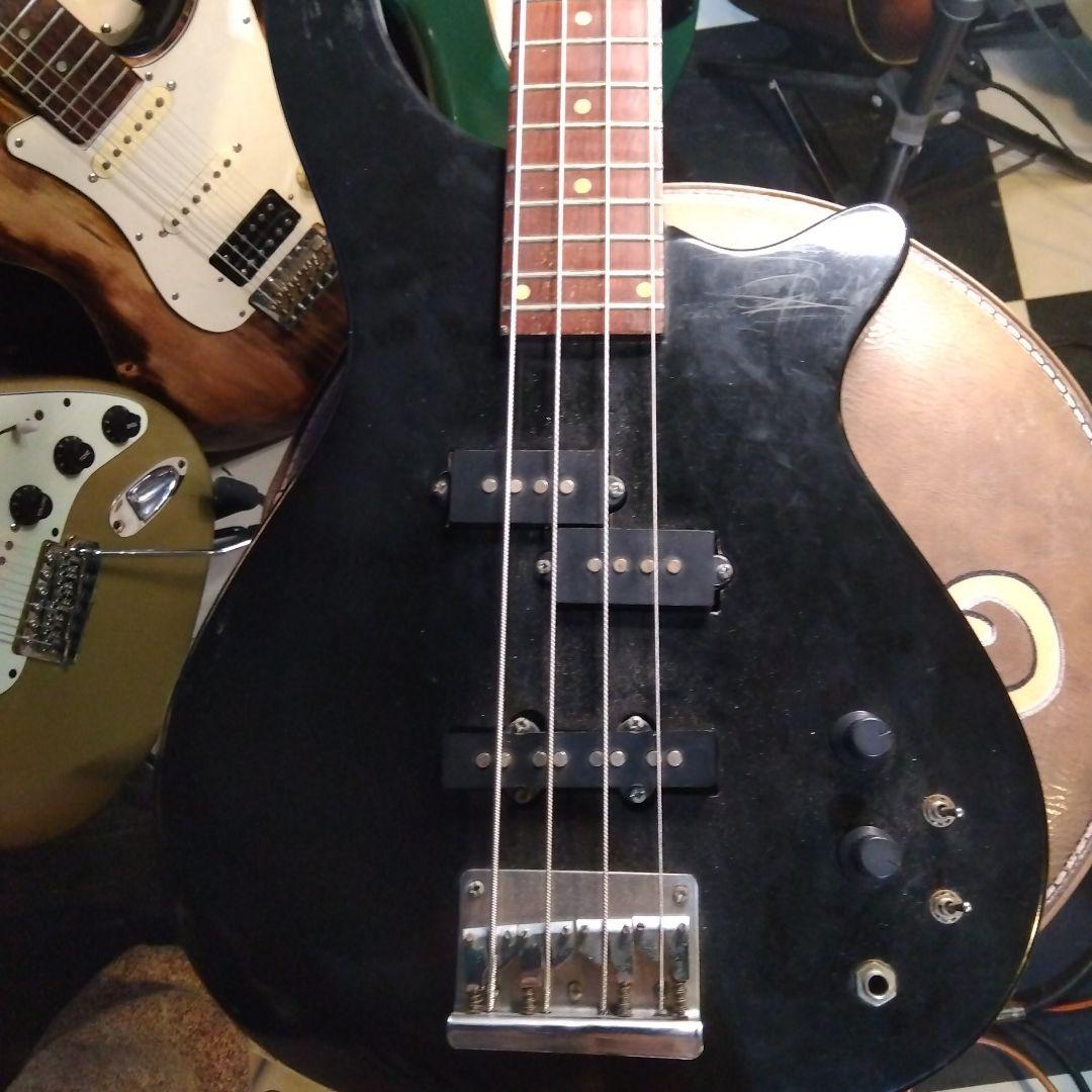 Ibanez エレキベース ブラック