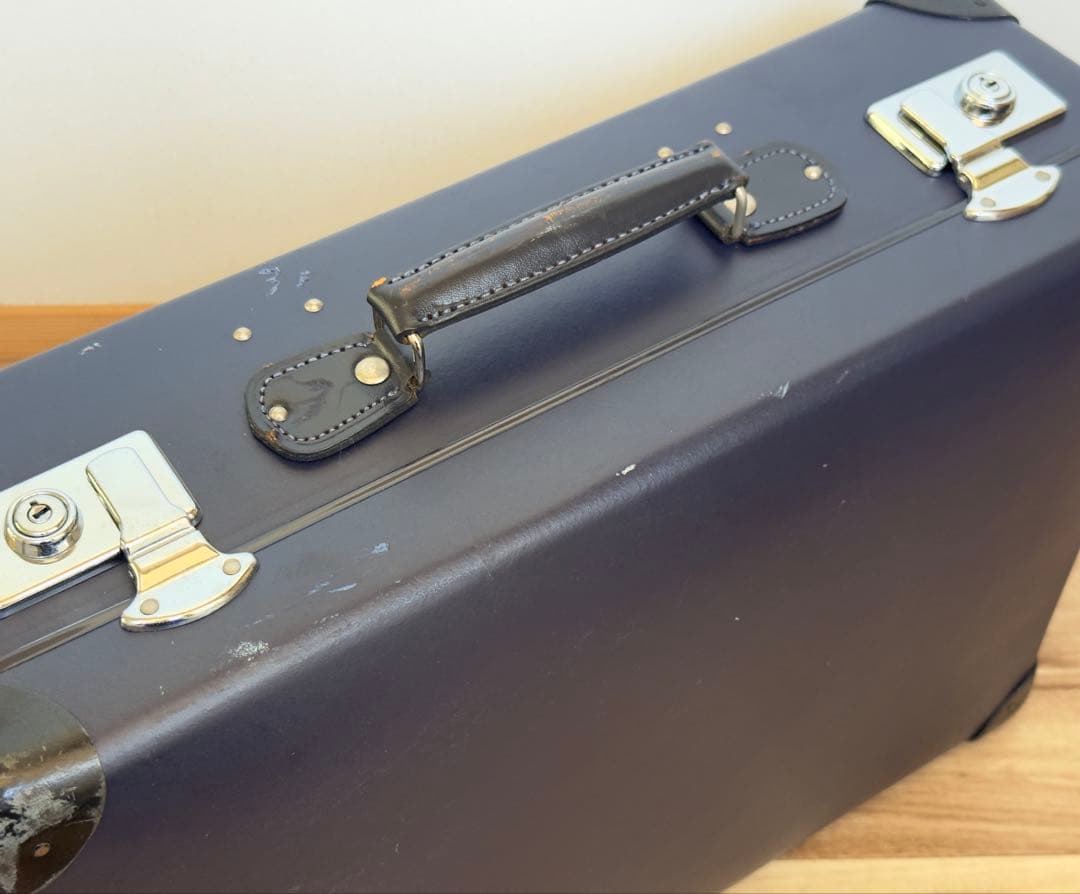 グローブトロッター オリジナル キャリーオン 21インチ ネイビー