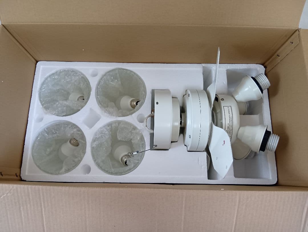 LOWYA Lasvolta 4L ホワイト/ナチュラル