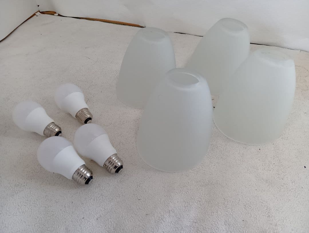 LOWYA Lasvolta 4L ホワイト/ナチュラル