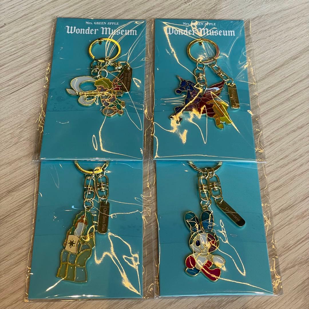 【新品】ミセスWonder Museumステンドグラスキーホルダー全4種セット