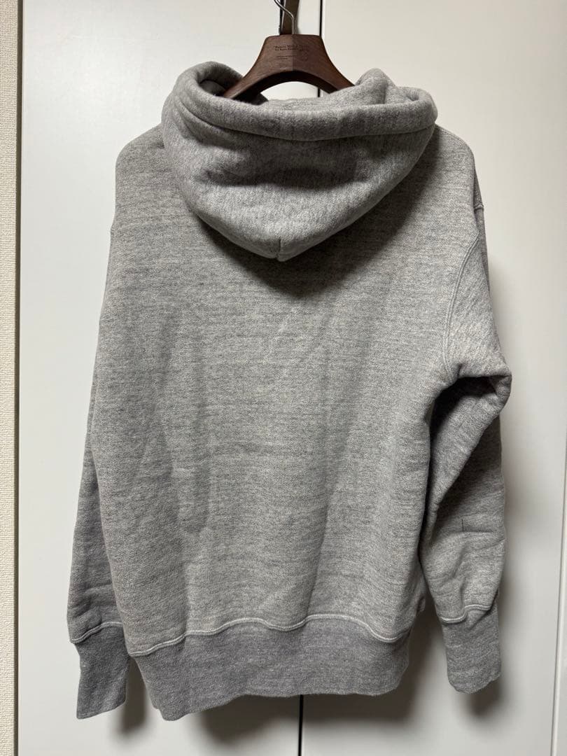 ザ・リアルマッコイズ　スウェットパーカー　グレー