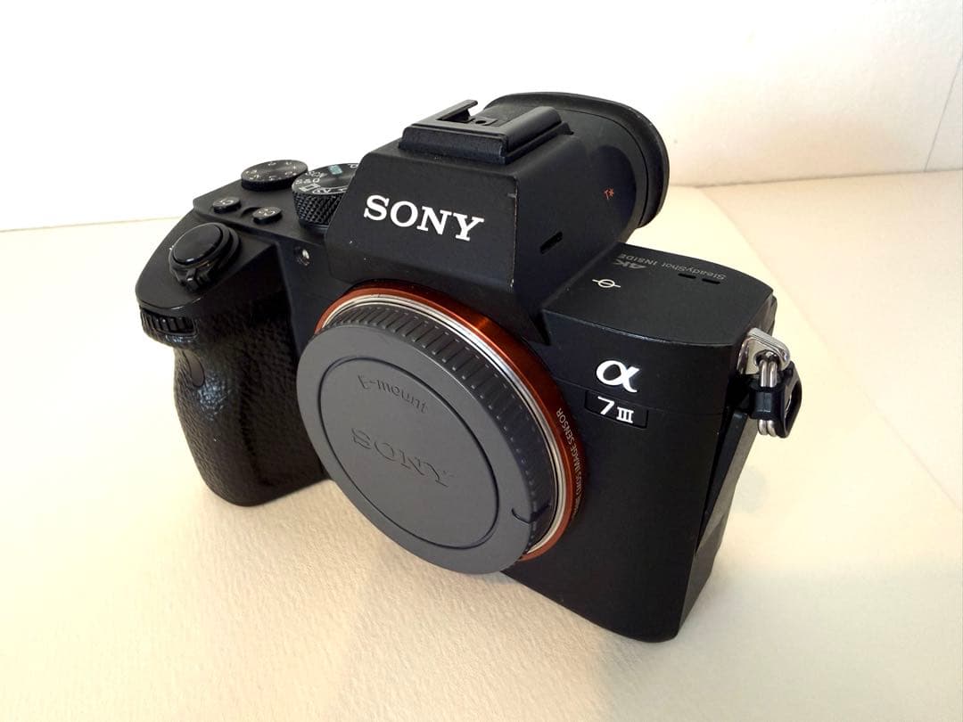 SONY α7 III ミラーレスカメラ 本体