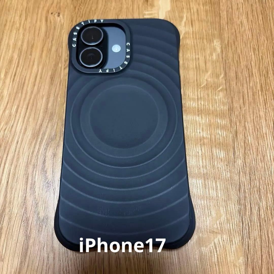 ケースティファイ　ウェーブシリコンケース　iPhone17 ブラック