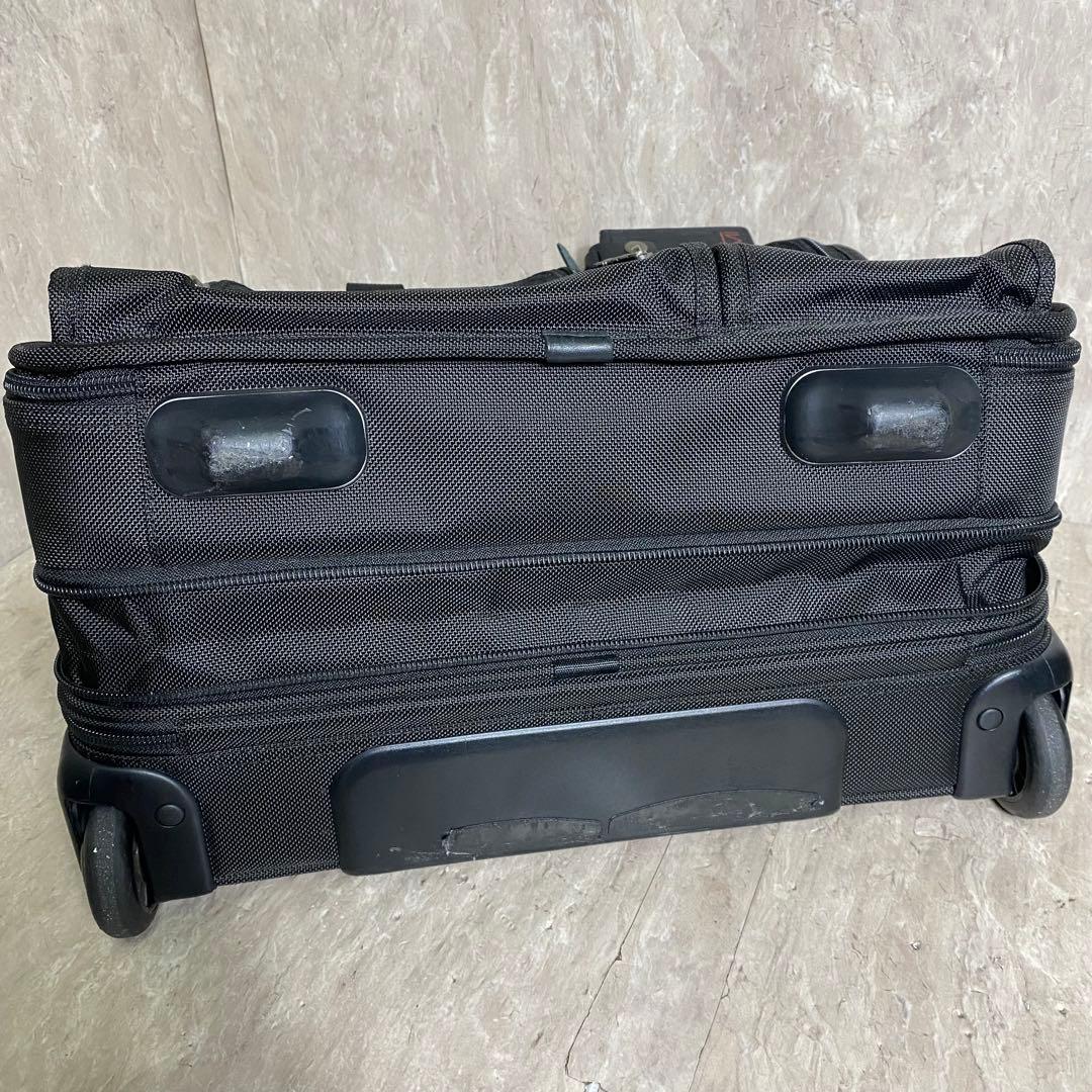 極美品 廃盤モデル TUMI G4.4 26103D4 コンピューターケース付