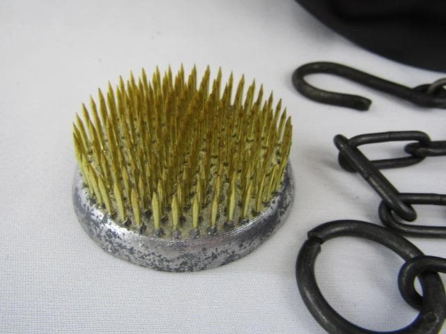 Y5-1101◇唐銅製 吊花生 満月 尺0 浄斎造 剣山 花鎖付 高さ33ｃｍ◇