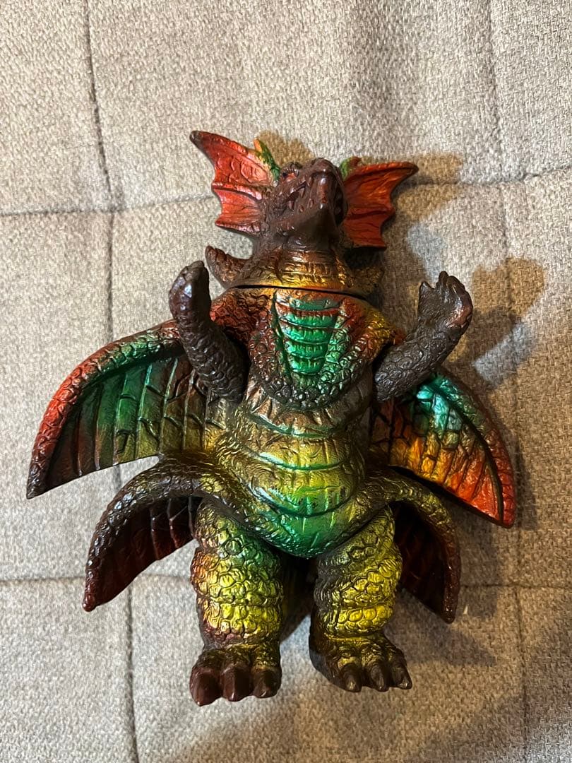 ノイズラー　キングザウルス　ソフビ