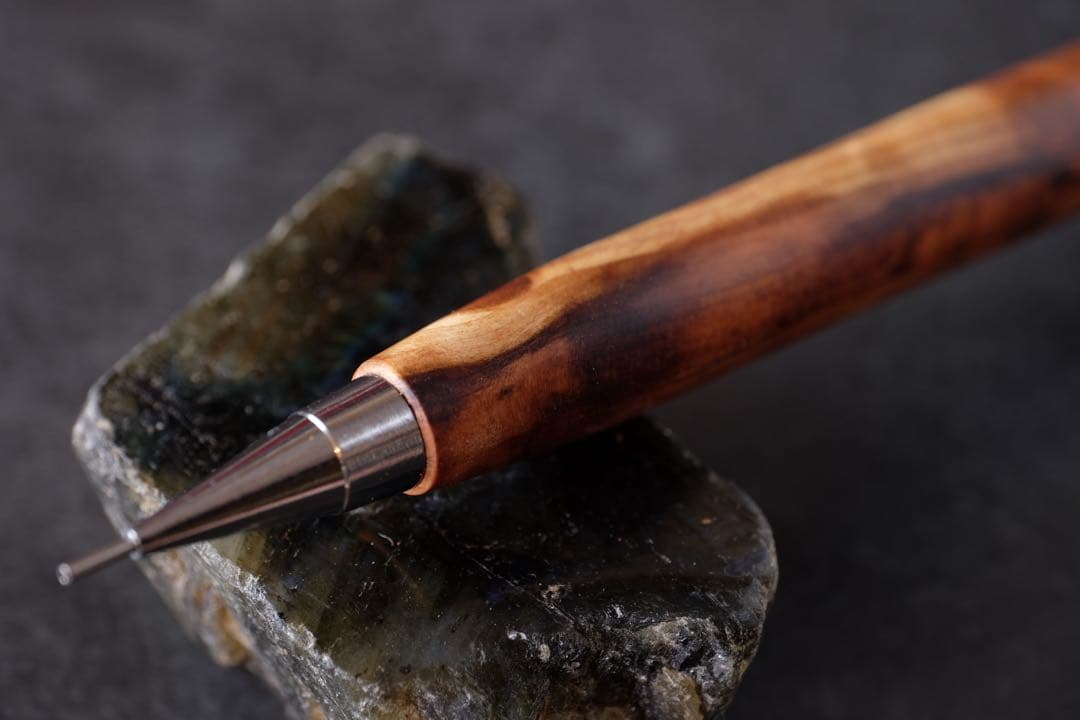 高村杢工房PG5木軸カスタムシャープペンシル0086 伊勢杉油杢 紅白