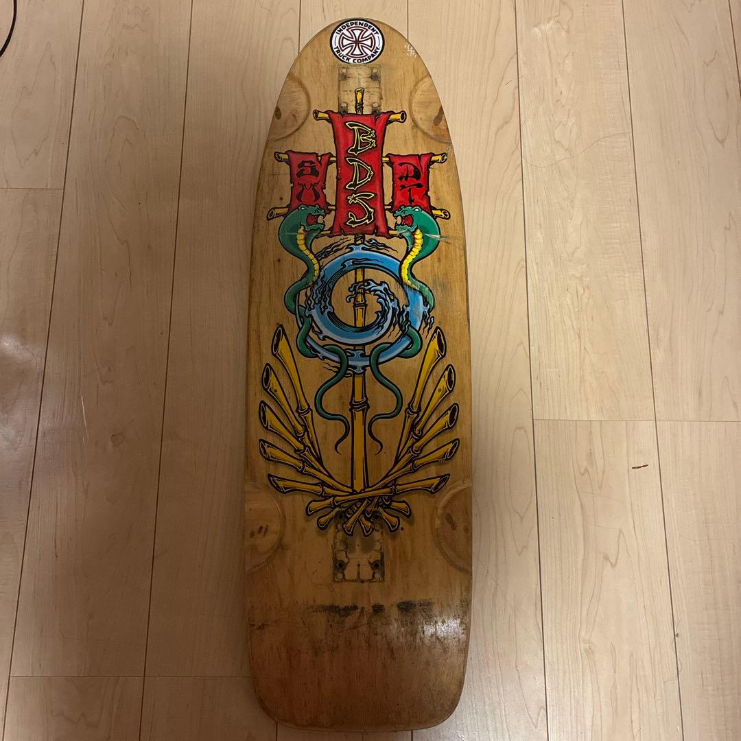 Independent スケートボードデッキ