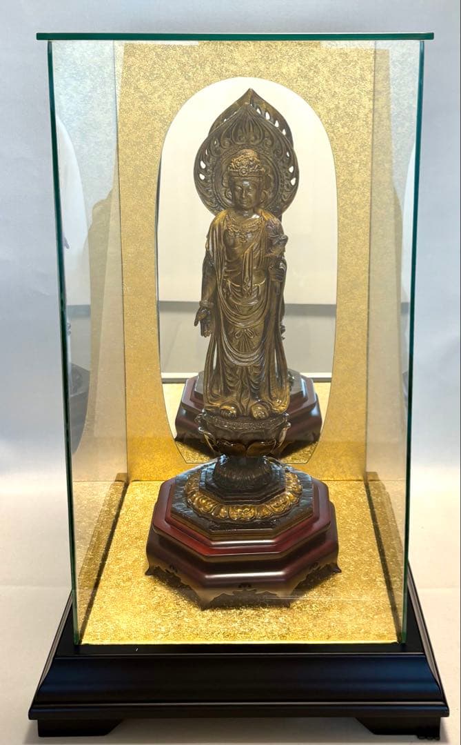 #タイガーアイ製 聖観音菩薩立像 ガラスケース 観世音菩薩　高さ約40cm