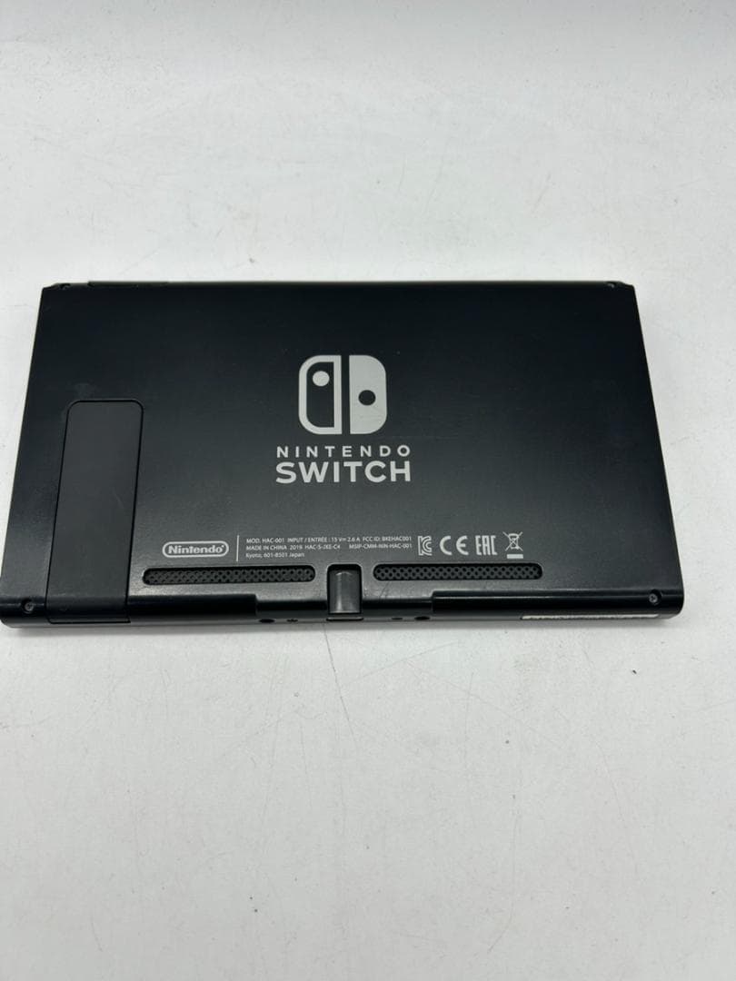 NintendoSwitch スイッチ　本体のみ　動作良好　2019年製7