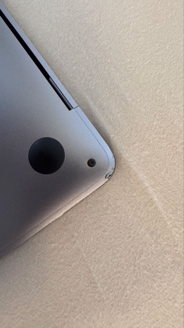 MacBook本体 Apple MacBook Air (M1, 2020)