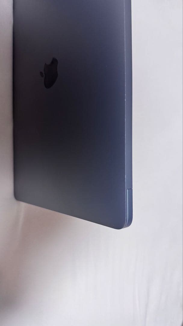 MacBook本体 Apple MacBook Air (M1, 2020)