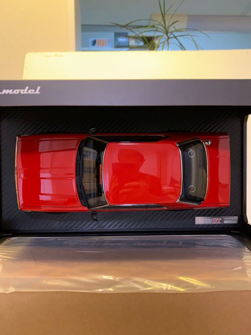 IGモデル 1/18 日産 スカイライン 2000 GT-ES C210 レッド