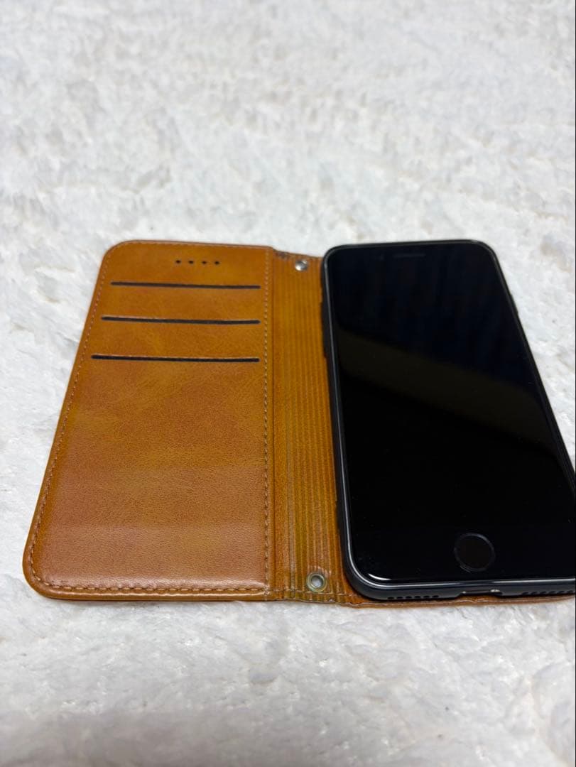 【美品】iPhone SE 第3世代 スターライト 128GB SIMフリー