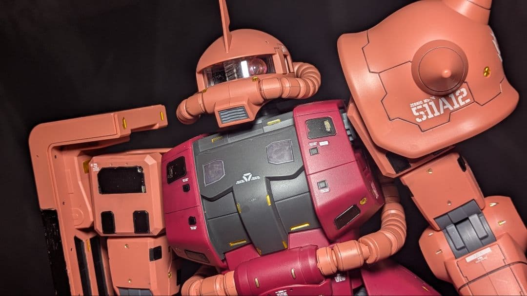 メガサイズ ガンダム ザク 塗装済 シャア専用 ガンプラ ザクⅡ rx-78-2